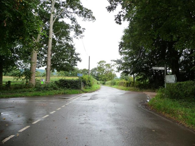 Crossroads on the way to Llanover